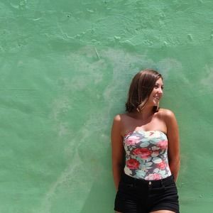 Meet your Posher, Camille